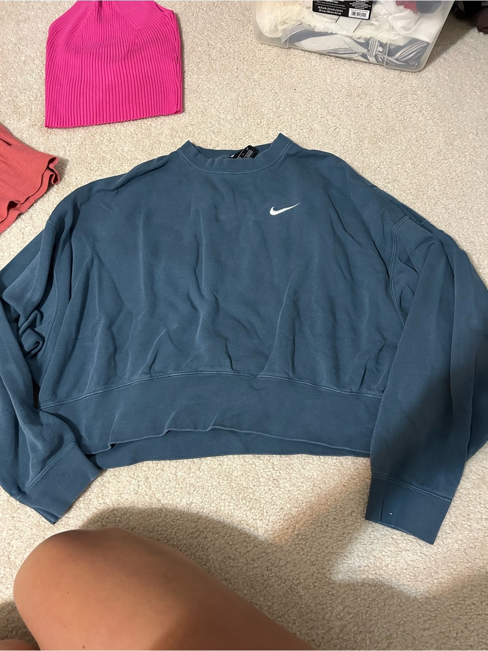 Nike Women's Blue Crewneck Sweatshirt - Picture 1 of 2